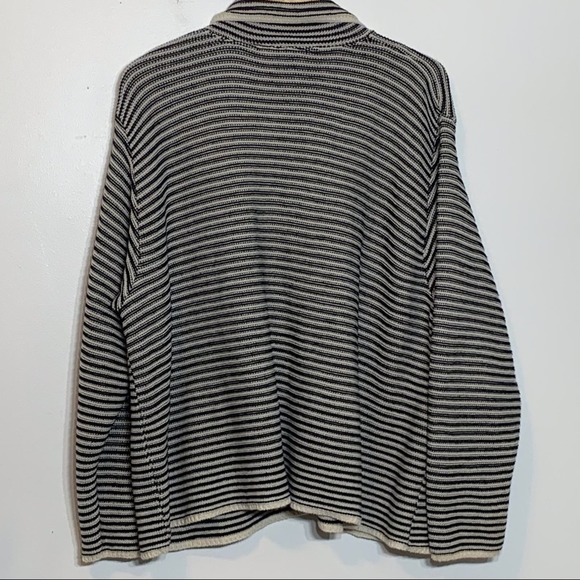 EUC Denim & Co black, white, and gray striped button down sweater - Picture 6 of 6